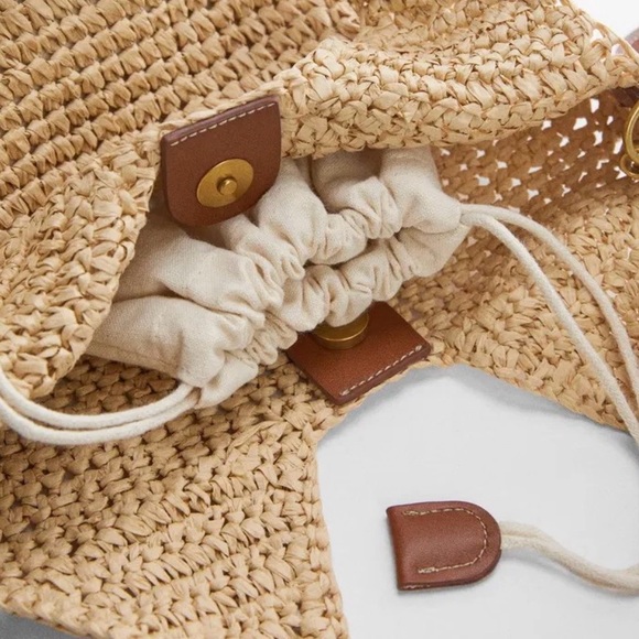 MANGO, Women's Handmade Braided Natural Fiber Shopper Bag Style, EUC - Picture 12 of 16